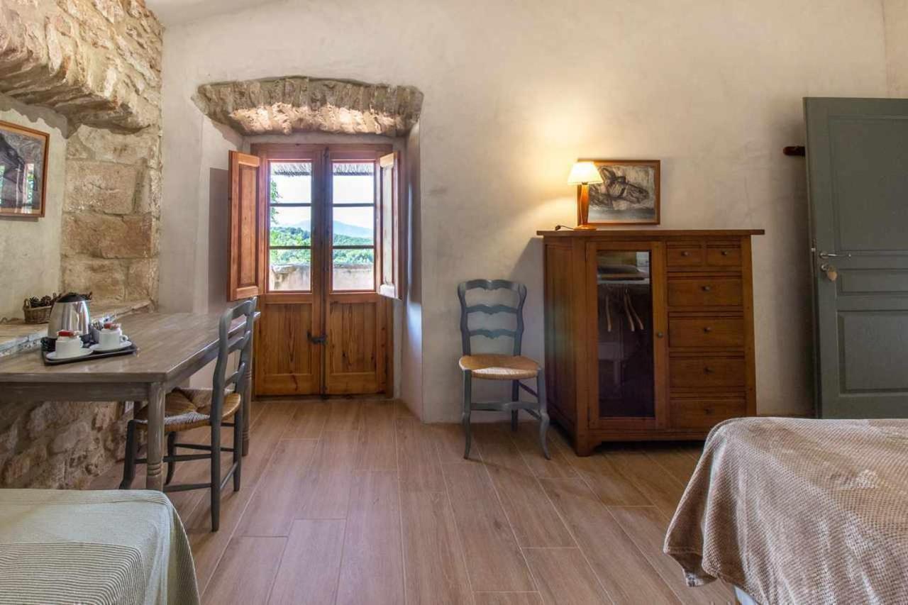 Masia Can Grau Habitaciones Con Desayuno Inlcuido Vilafreser Номер фото